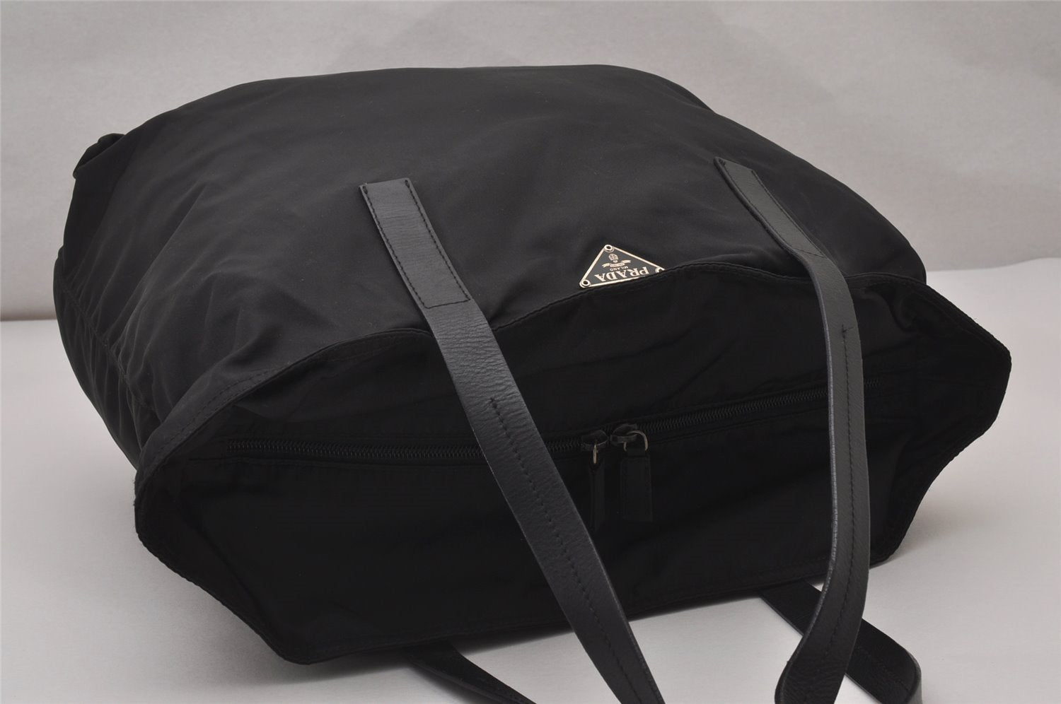 Authentic PRADA VELA SPORT Nylon Tessuto Leather Tote Bag BR0407 Black 3260I