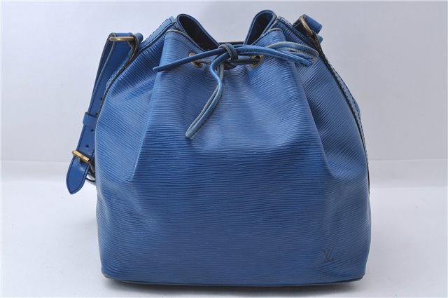 Authentic Louis Vuitton Epi Petit Noe Blue Shoulder Bag M44105 LV 3262D