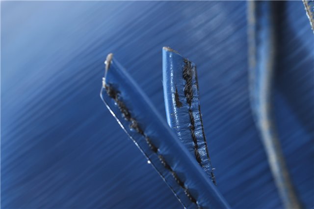 Authentic Louis Vuitton Epi Petit Noe Blue Shoulder Bag M44105 LV 3262D