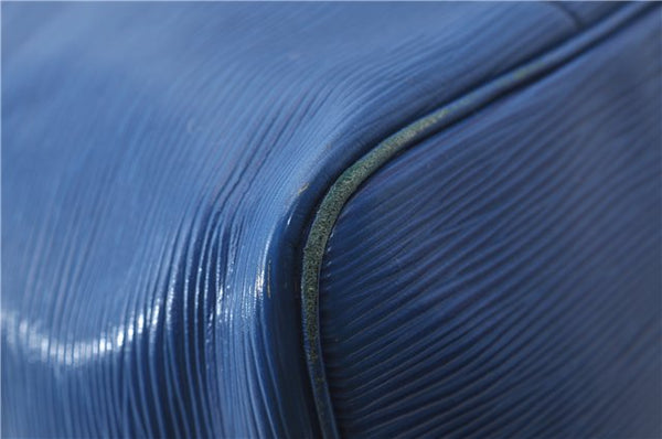 Authentic Louis Vuitton Epi Petit Noe Blue Shoulder Bag M44105 LV 3262D