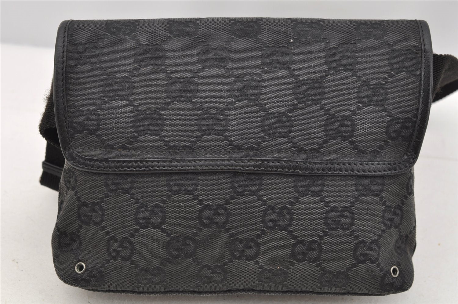 Authentic GUCCI Vintage Waist Body Bag Purse GG Canvas Leather 92543 Black 3285I
