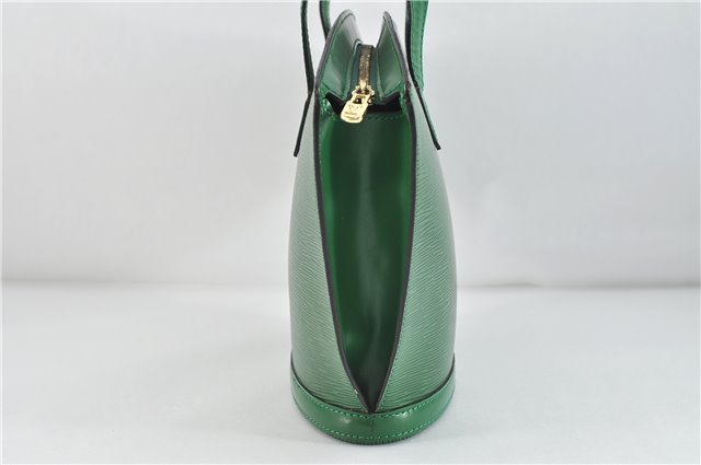 Authentic Louis Vuitton Epi Saint Jacques Hand Bag Green M52274 LV 3294D
