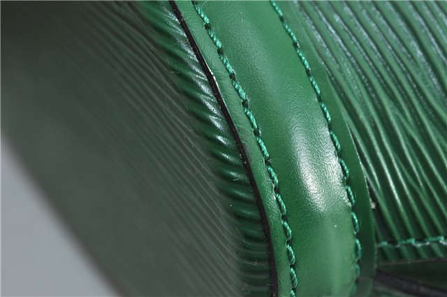 Authentic Louis Vuitton Epi Saint Jacques Hand Bag Green M52274 LV 3294D