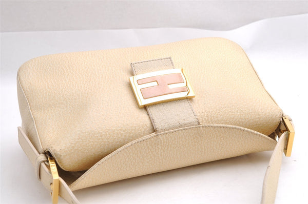 Authentic FENDI Mamma Baguette Shoulder Hand Bag Purse Leather White 3303I