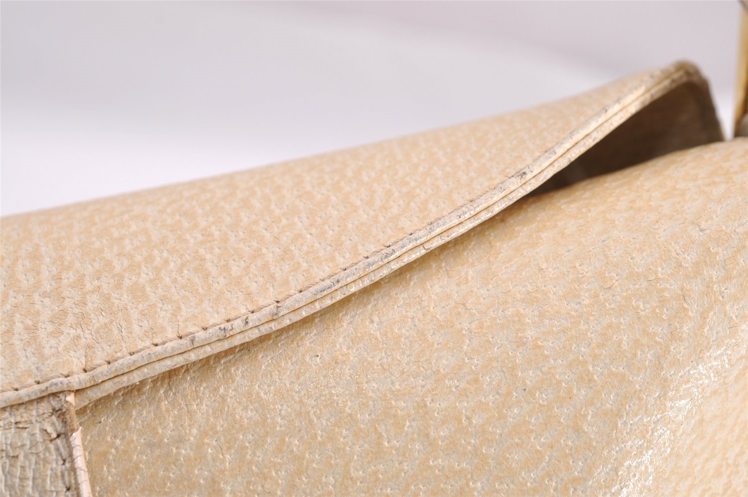 Authentic FENDI Mamma Baguette Shoulder Hand Bag Purse Leather White 3303I