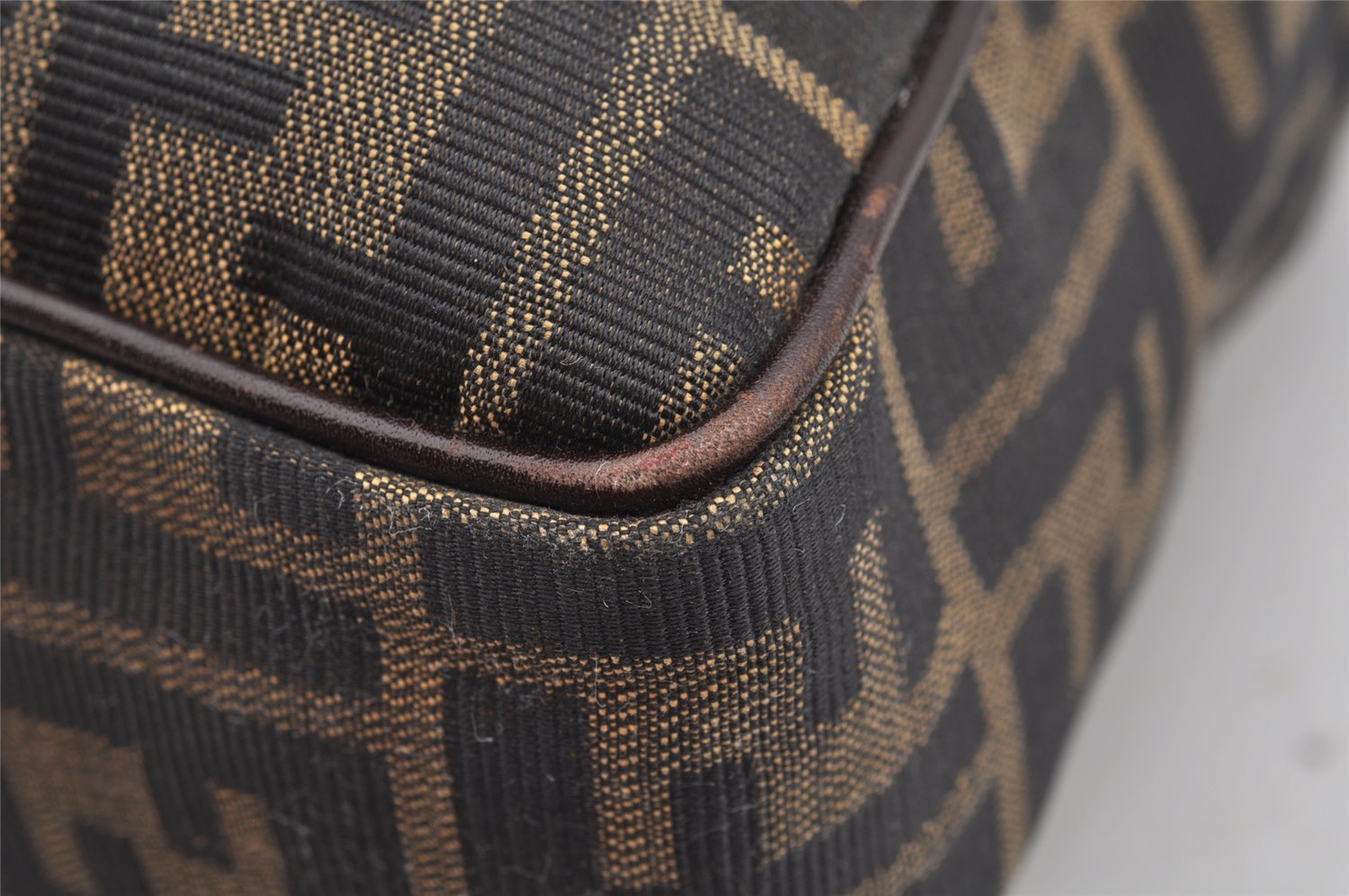 Authentic FENDI Zucca 2Way Shoulder Hand Bag Canvas Leather Brown 3306I