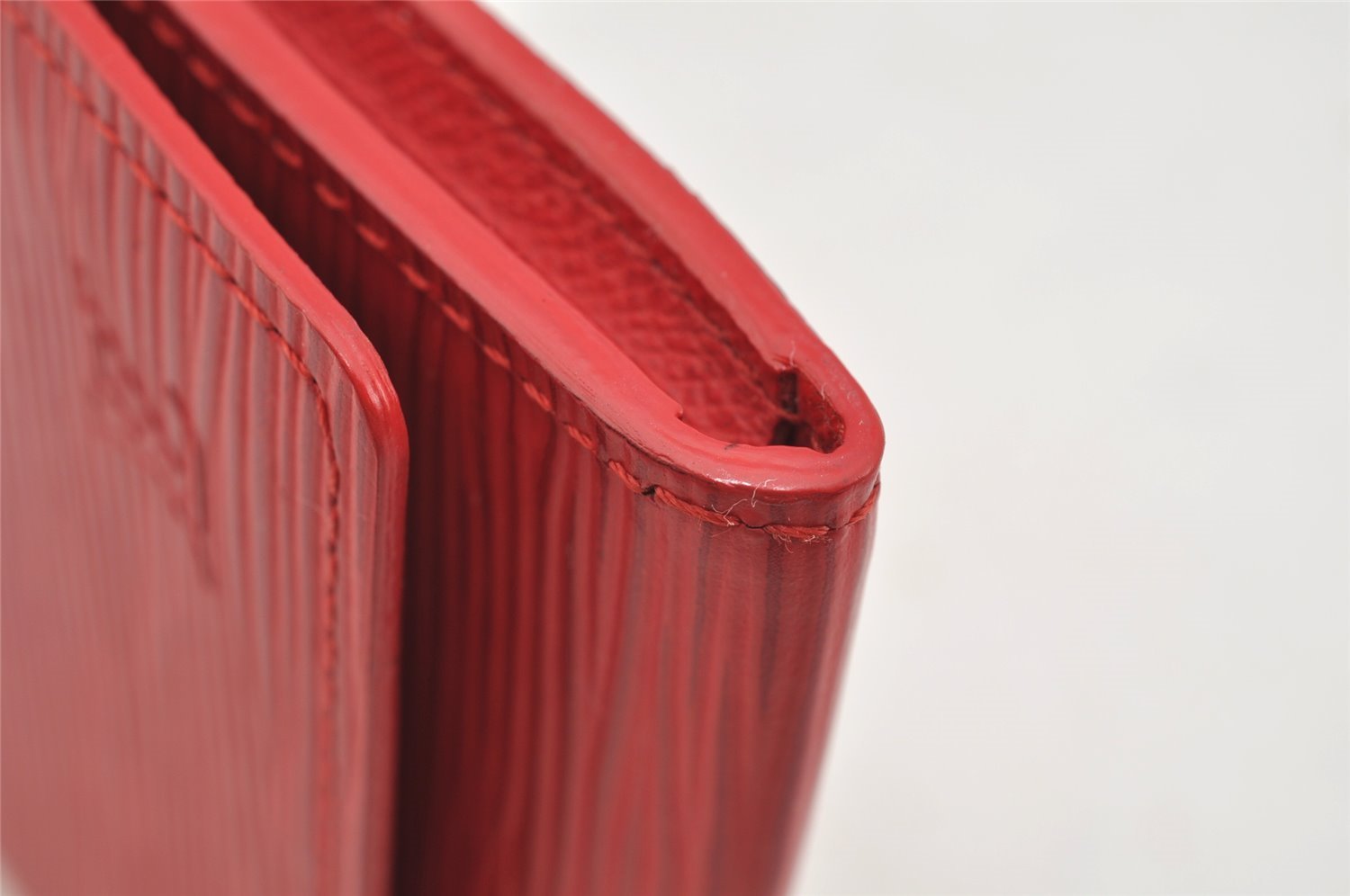 Authentic Louis Vuitton Epi Enveloppe Carte De Visit Card Case M5658E Red 3312I