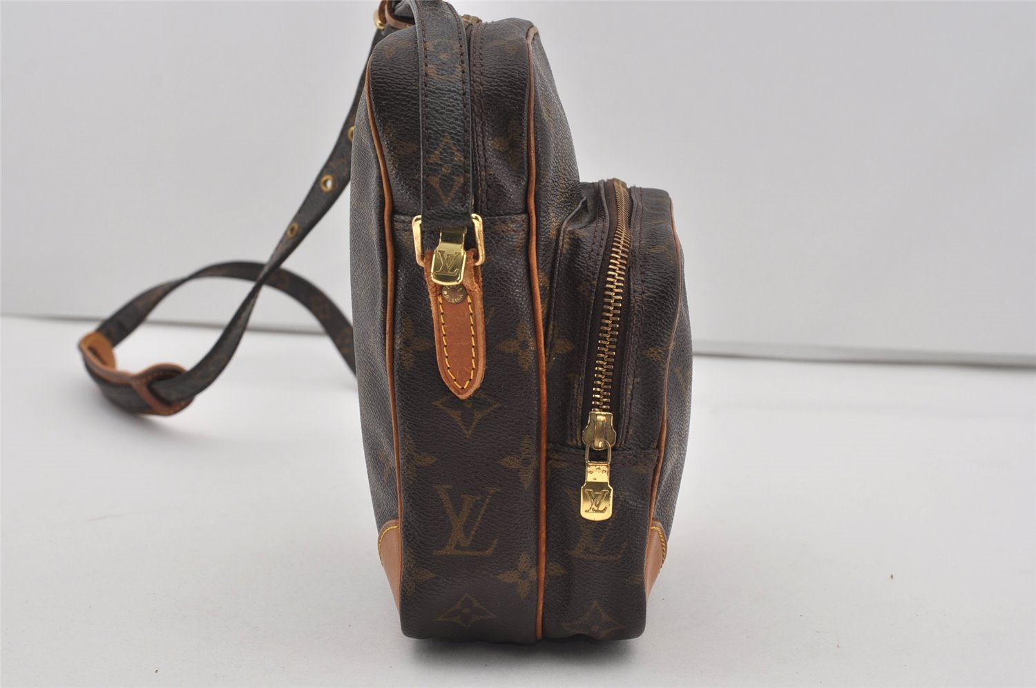 Authentic Louis Vuitton Monogram Amazone Shoulder Cross Body Bag M45236 LV 3315I