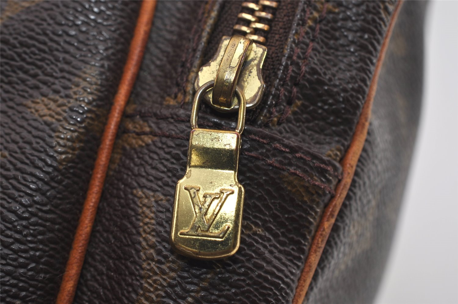 Authentic Louis Vuitton Monogram Amazone Shoulder Cross Body Bag M45236 LV 3315I