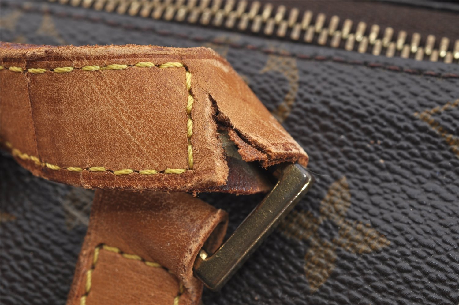 Authentic Louis Vuitton Monogram Cabas Mezzo Shoulder Tote Bag M51151 Junk 3317I