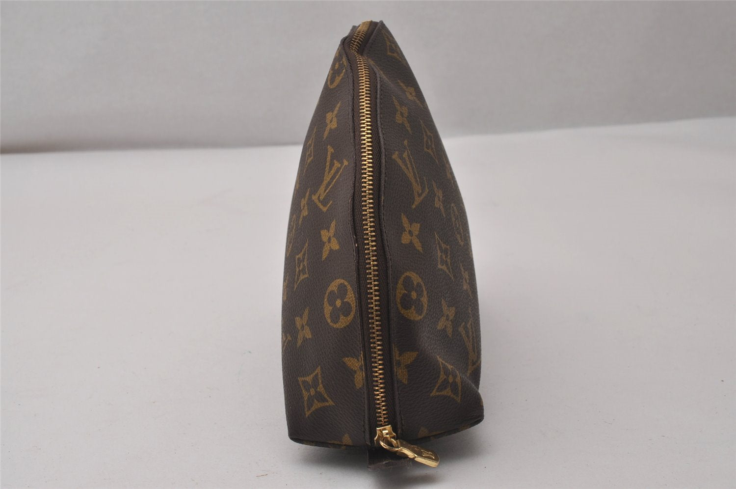 Auth Louis Vuitton Monogram Trousse Demi Ronde 23 Pouch M47520 LV Junk 3320I