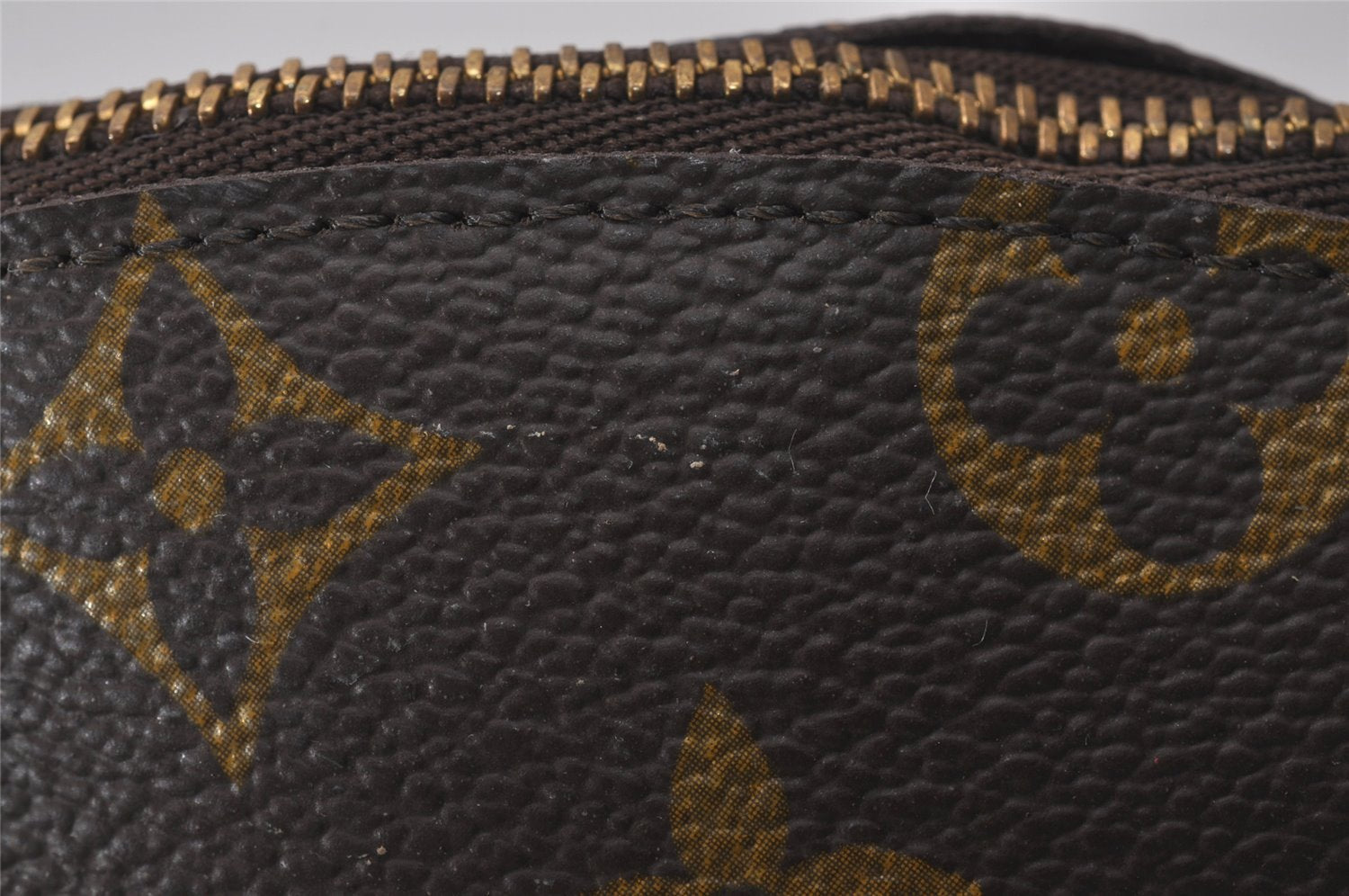 Auth Louis Vuitton Monogram Trousse Demi Ronde 23 Pouch M47520 LV Junk 3320I