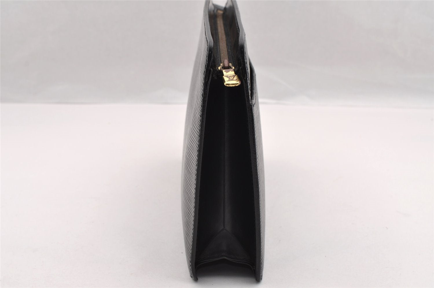 Authentic Louis Vuitton Epi Pochette Homme Clutch Hand Bag Black M52522 LV 3330I