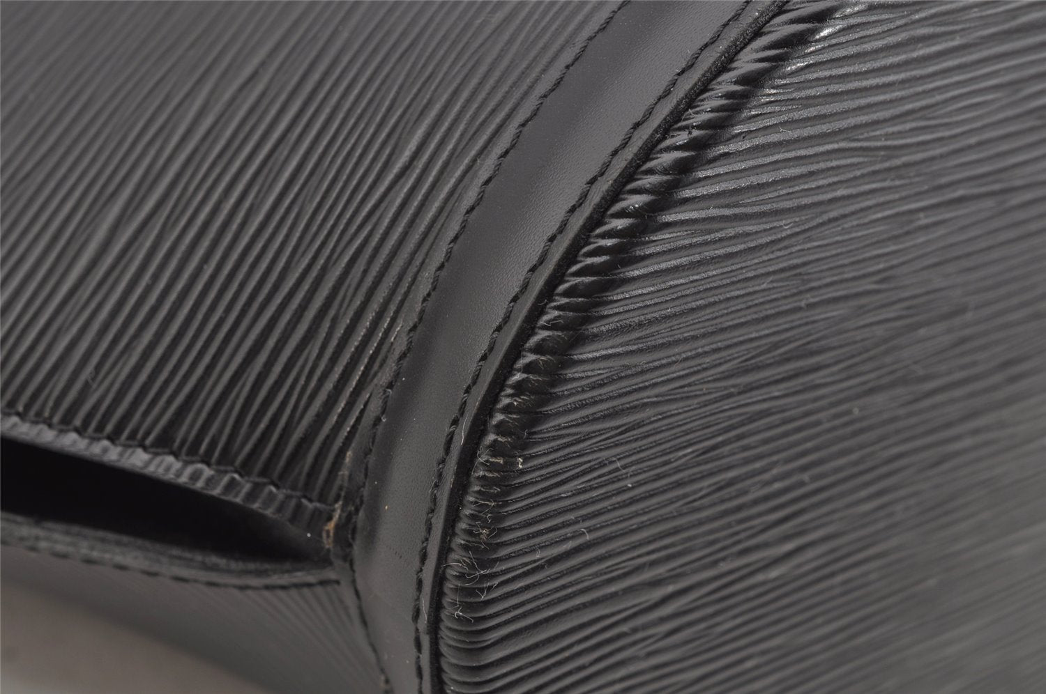 Auth Louis Vuitton Epi Saint Jacques Shopping Shoulder Bag Black M52262 LV 3332I