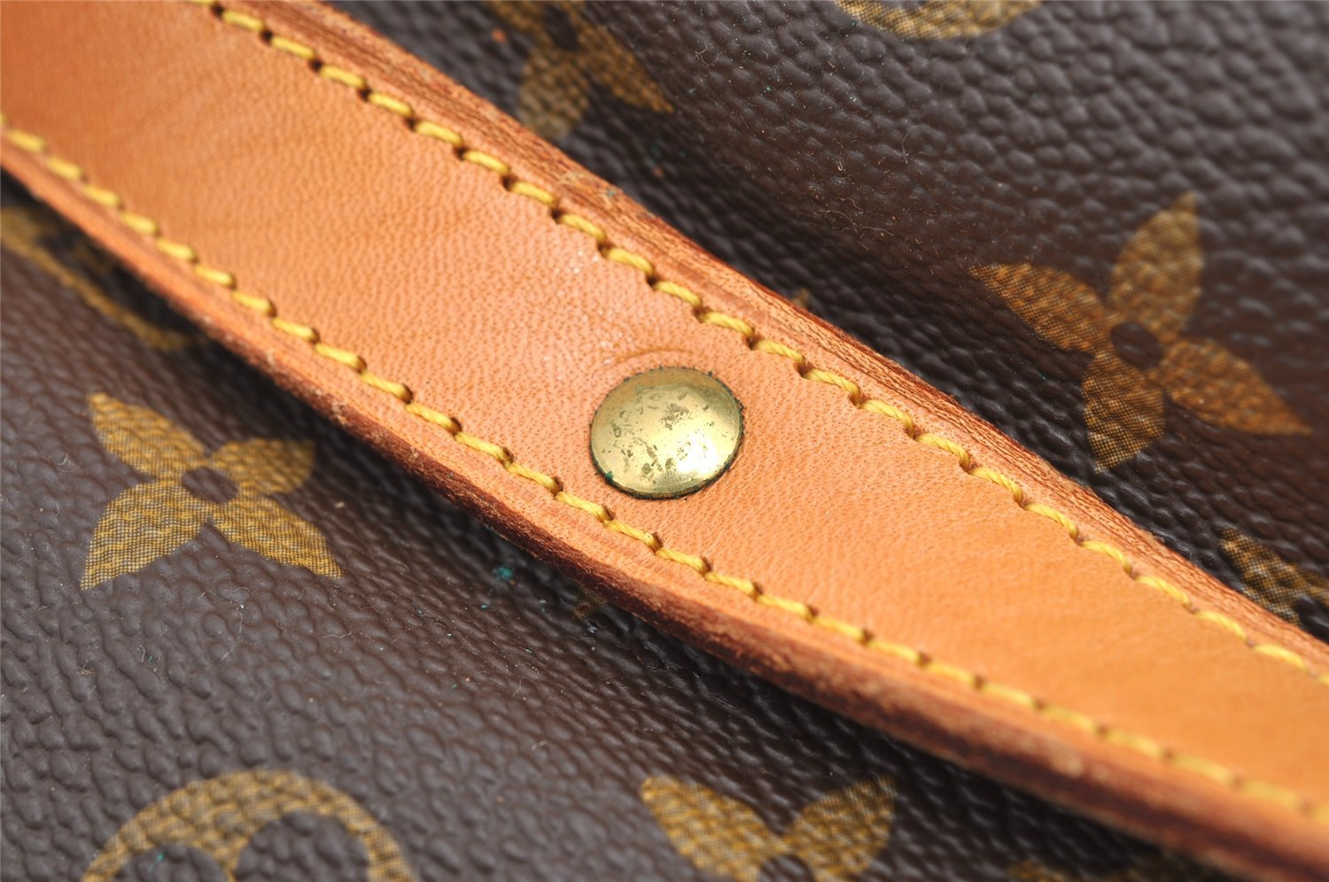 Authentic Louis Vuitton Monogram Saumur 30 Shoulder Cross Bag M42256 LV 3333I