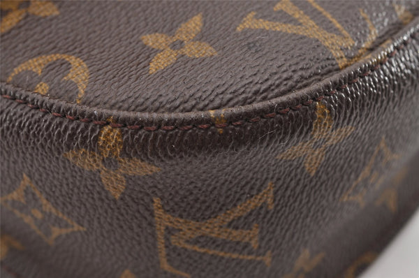 Authentic Louis Vuitton Monogram Saint Cloud GM M51242 Shoulder Bag Junk 3339I
