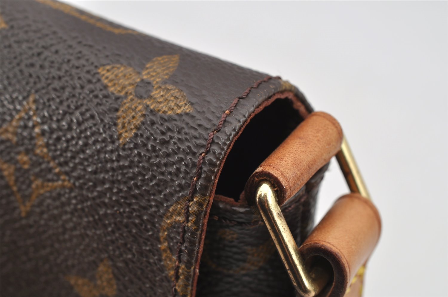 Authentic Louis Vuitton Monogram Musette Tango Shoulder Bag M51257 LV 3342I