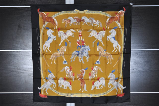 Authentic HERMES Carre 90 Scarf 