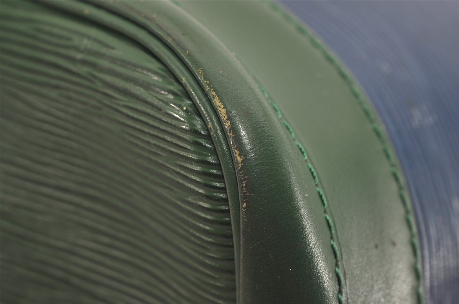 Authentic Louis Vuitton Epi Noe Bi-color Blue Green M44044 Drawstring Bag 3352I