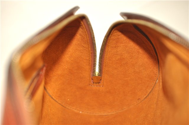 Authentic Louis Vuitton Epi Soufflot Hand Bag Brown M52223 LV 3367D