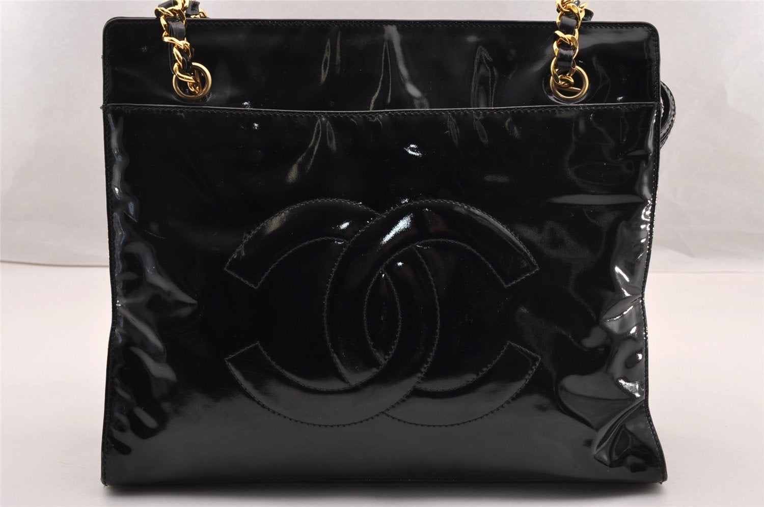 Authentic CHANEL Vintage Enamel CC Logo Chain Shoulder Tote Bag Black 3380I