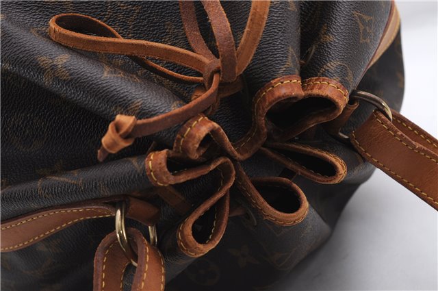 Authentic Louis Vuitton Monogram Noe Shoulder Bag Purse M42224 LV 3391E