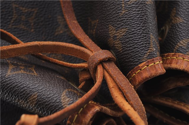 Authentic Louis Vuitton Monogram Noe Shoulder Bag Purse M42224 LV 3391E