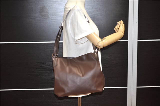 Authentic Louis Vuitton Epi Mandara MM Shoulder Cross Bag Brown M5889D LV 3401F