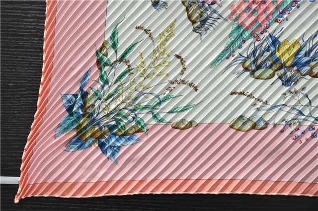 Authentic HERMES Pleats Scarf 