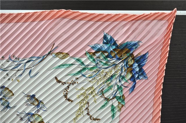 Authentic HERMES Pleats Scarf 