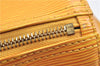 Authentic Louis Vuitton Epi Speedy 25 Hand Bag Yellow M43019 LV 3445D