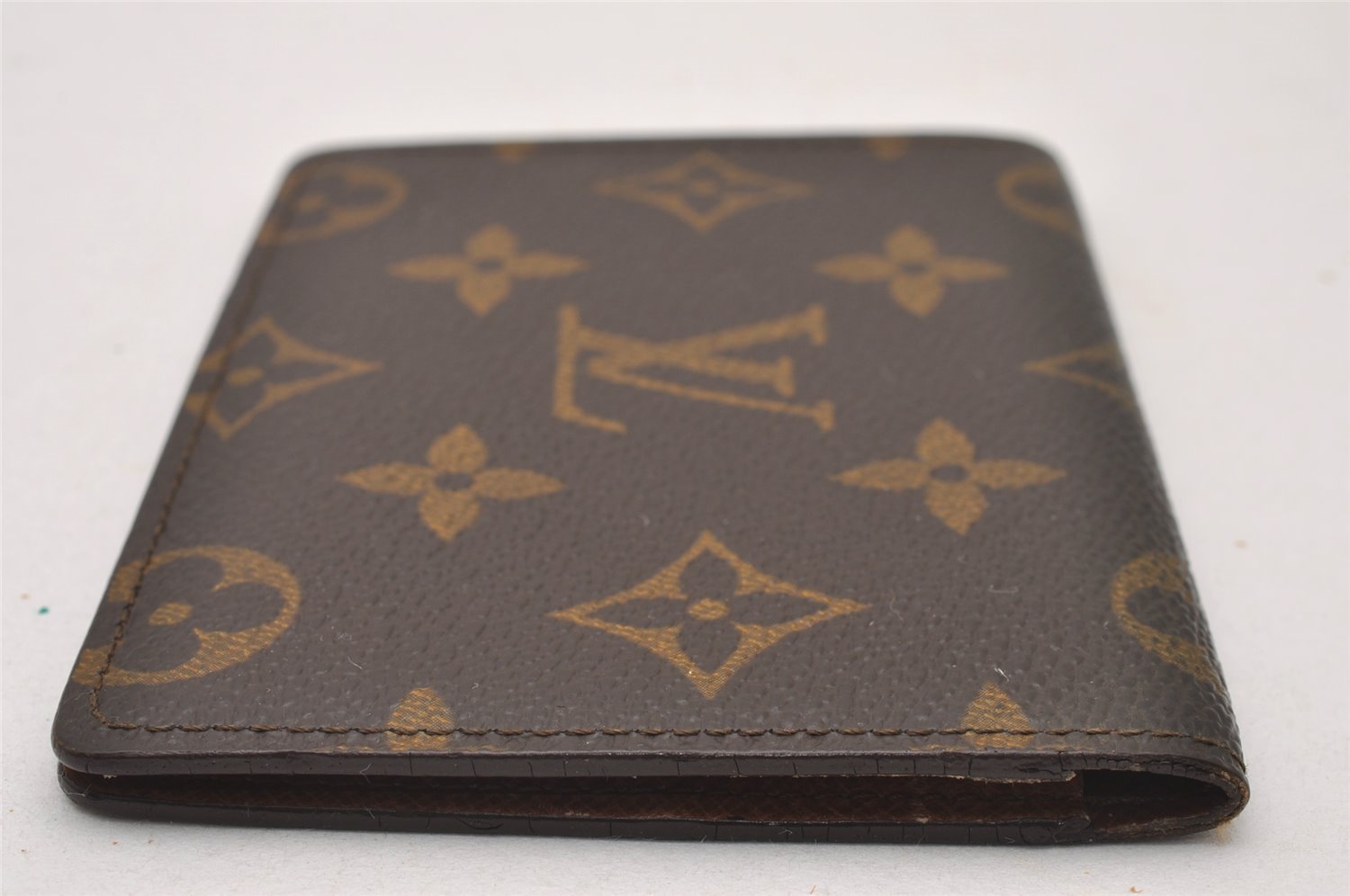 Authentic Louis Vuitton Epi Porte 2 Cartes Vertical Pass Case M60533 Brown 3461I