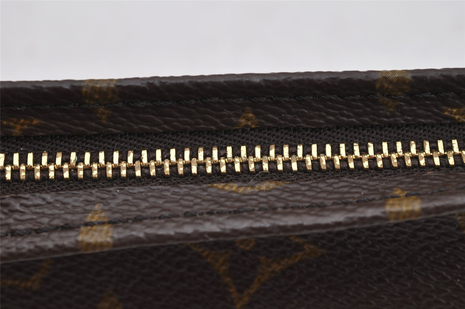 Authentic Louis Vuitton Monogram Poche Toilette 15 M47546 Cosmetics Pouch 3475I