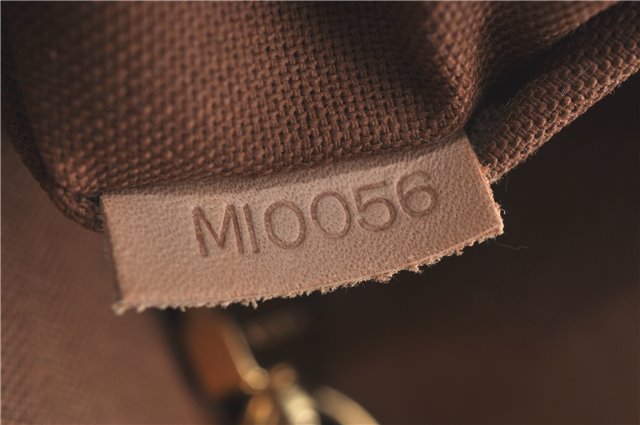 Authentic Louis Vuitton Monogram Batignolles Vertical Tote Bag M51153 LV 3476D