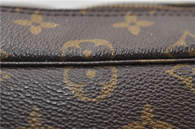 Auth Louis Vuitton Monogram Trousse Toilette 28 Clutch Hand Bag M47522 LV 3478E