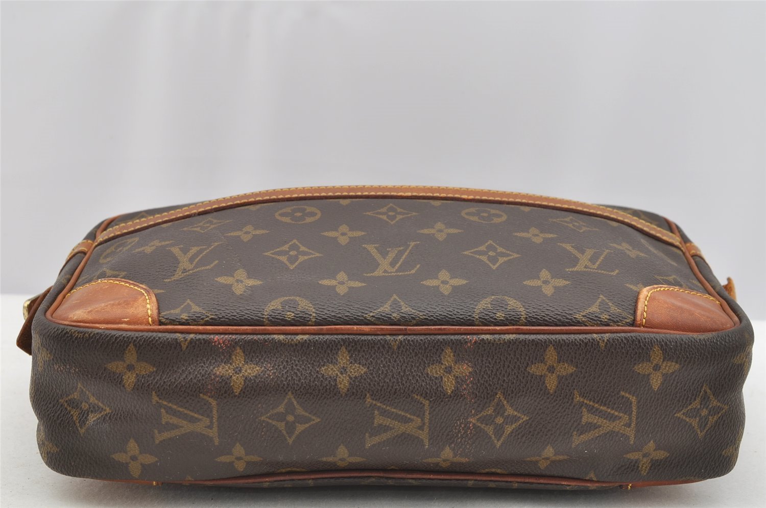Authentic Louis Vuitton Monogram Compiegne 28 Clutch Hand Bag M51845 LV 3482I