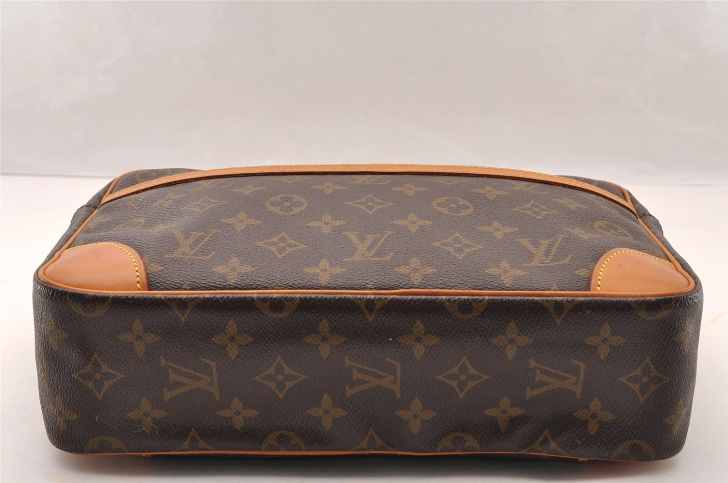 Authentic Louis Vuitton Monogram Trocadero 30 Shoulder Cross Bag M51272 LV 3522I