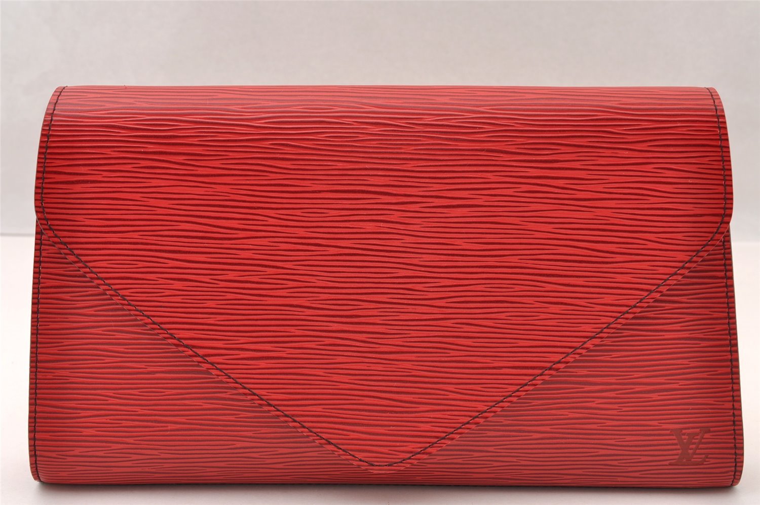 Authentic Louis Vuitton Epi Arts Deco Clutch Bag Red M52637 LV 3524I