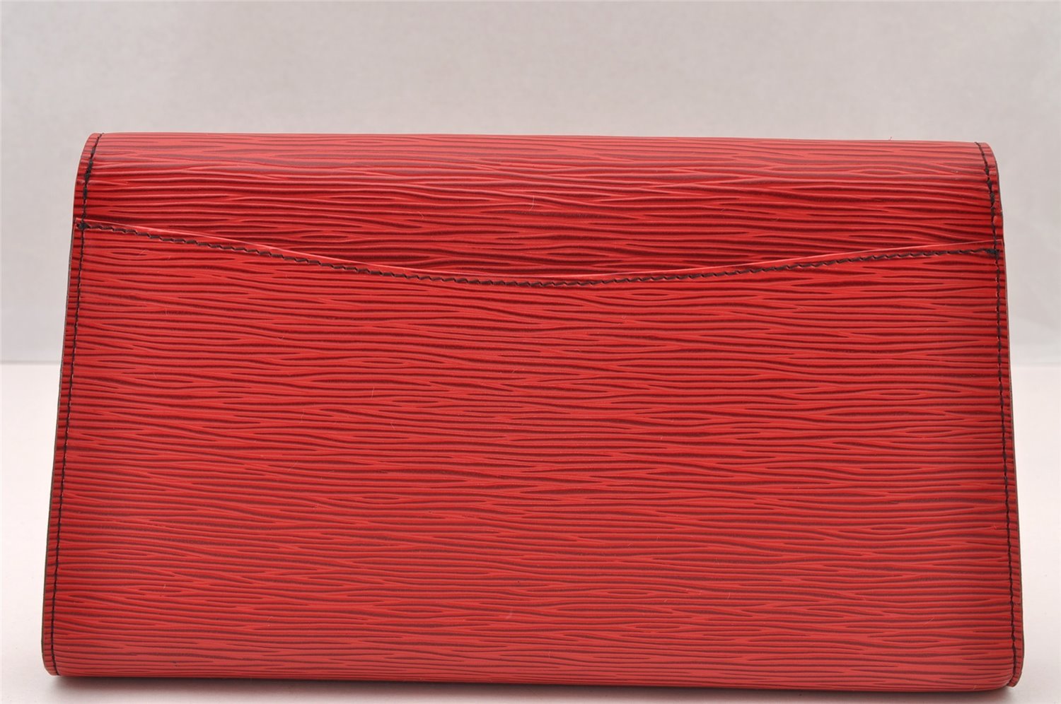 Authentic Louis Vuitton Epi Arts Deco Clutch Bag Red M52637 LV 3524I