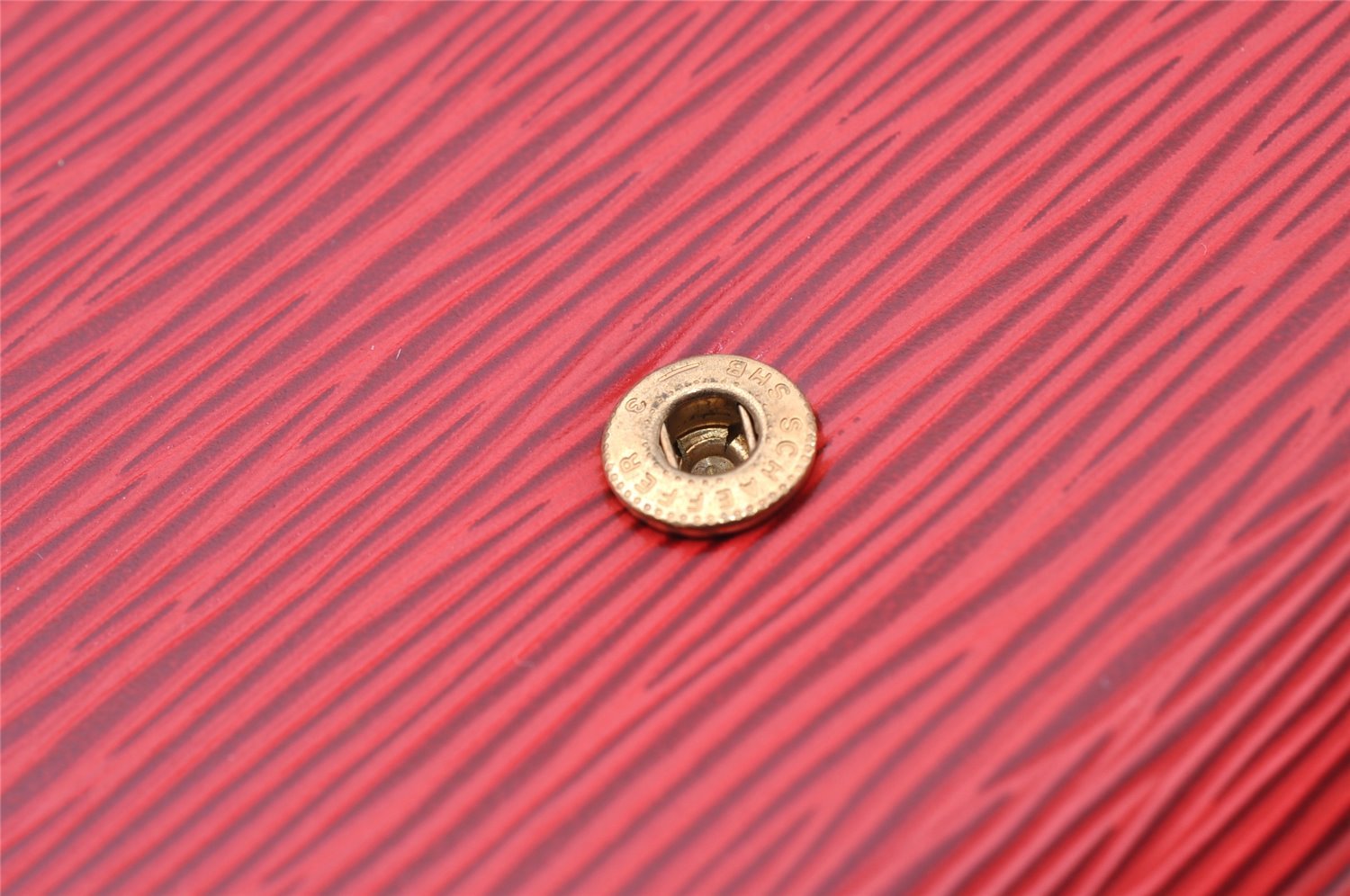 Authentic Louis Vuitton Epi Arts Deco Clutch Bag Red M52637 LV 3524I