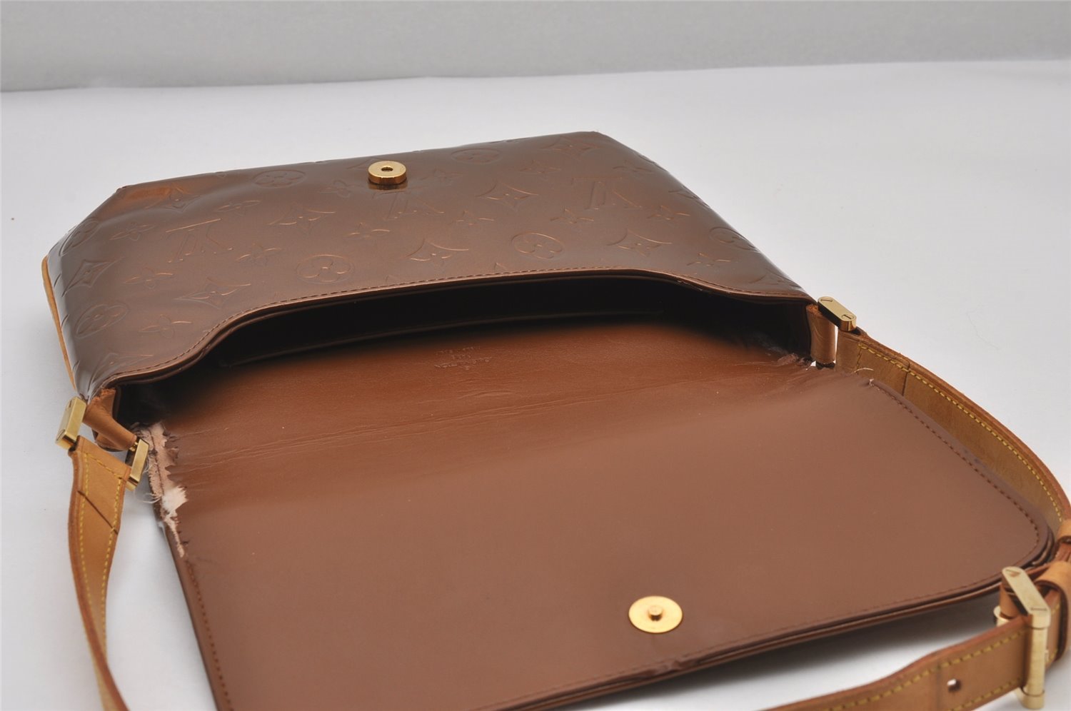 Auth Louis Vuitton Vernis Thompson Street Shoulder Bag Brown M91124 LV 3557I