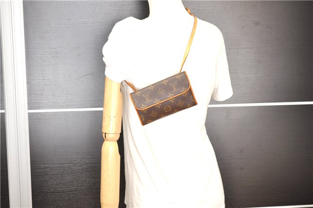 Auth Louis Vuitton Monogram Pochette Florentine Pouch Waist Bag M51855 LV 3558F