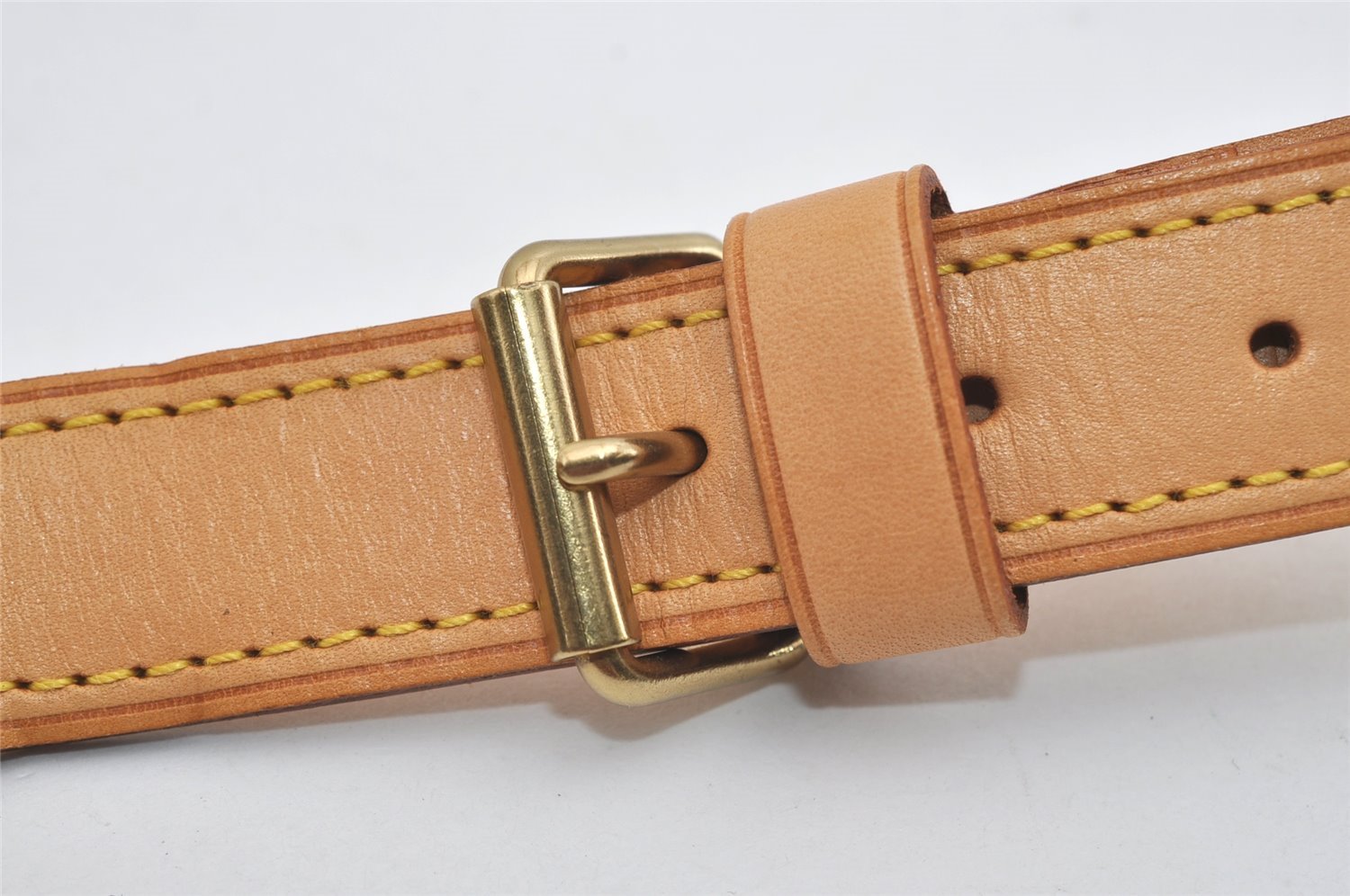 Authentic Louis Vuitton Leather Shoulder Strap Beige 39-46.1