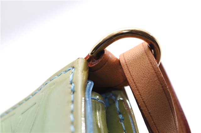 Auth Louis Vuitton Vernis Lexington Hand Bag Pouch Light Green M91011 LV 3571E