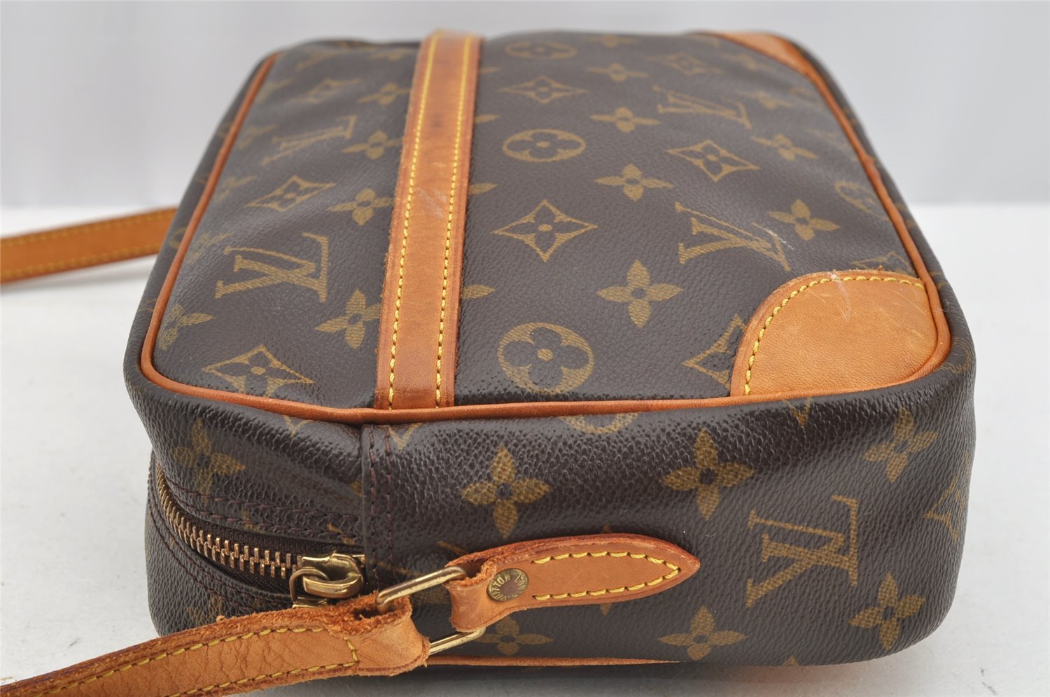 Authentic Louis Vuitton Monogram Trocadero 27 Shoulder Cross Bag M51274 LV 3583I