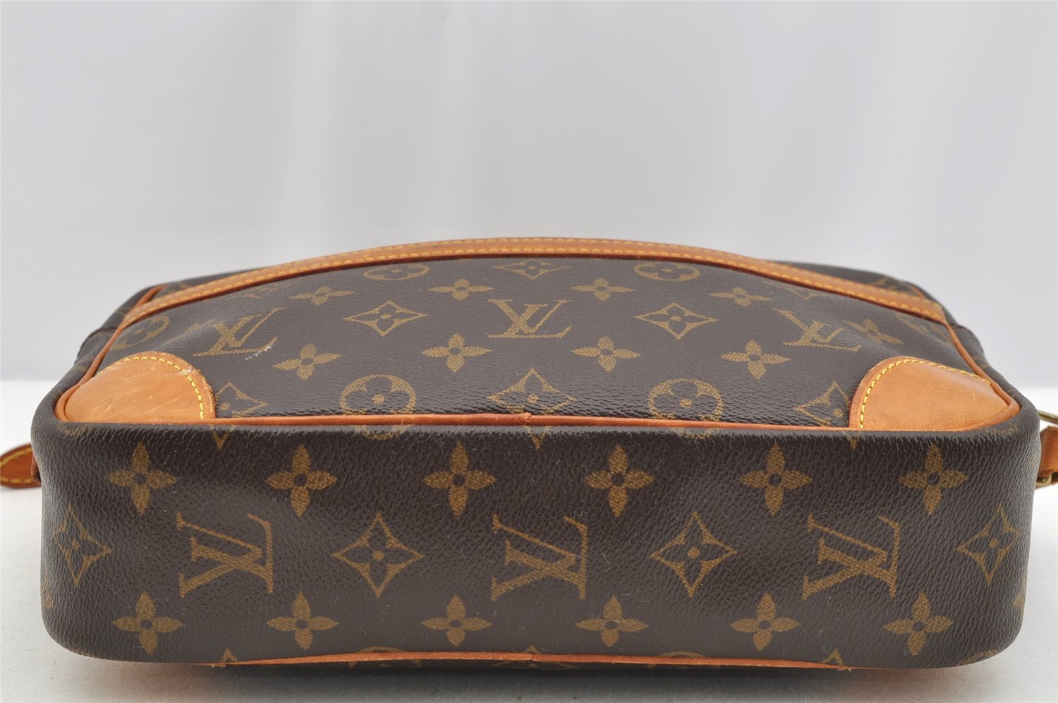 Authentic Louis Vuitton Monogram Trocadero 27 Shoulder Cross Bag M51274 LV 3583I