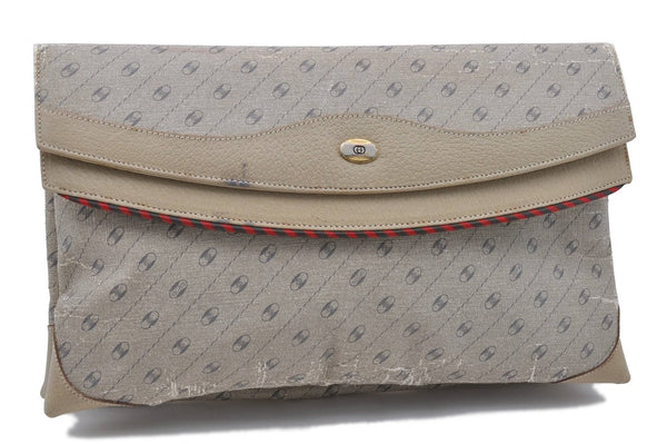 Authentic GUCCI Centennial Line Clutch Bag GG PVC Leather Ivory 3586C