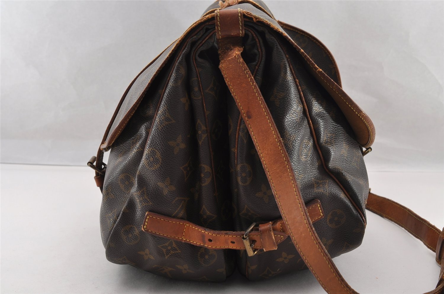 Authentic Louis Vuitton Monogram Saumur 35 Shoulder Cross Bag M42254 LV 3602I