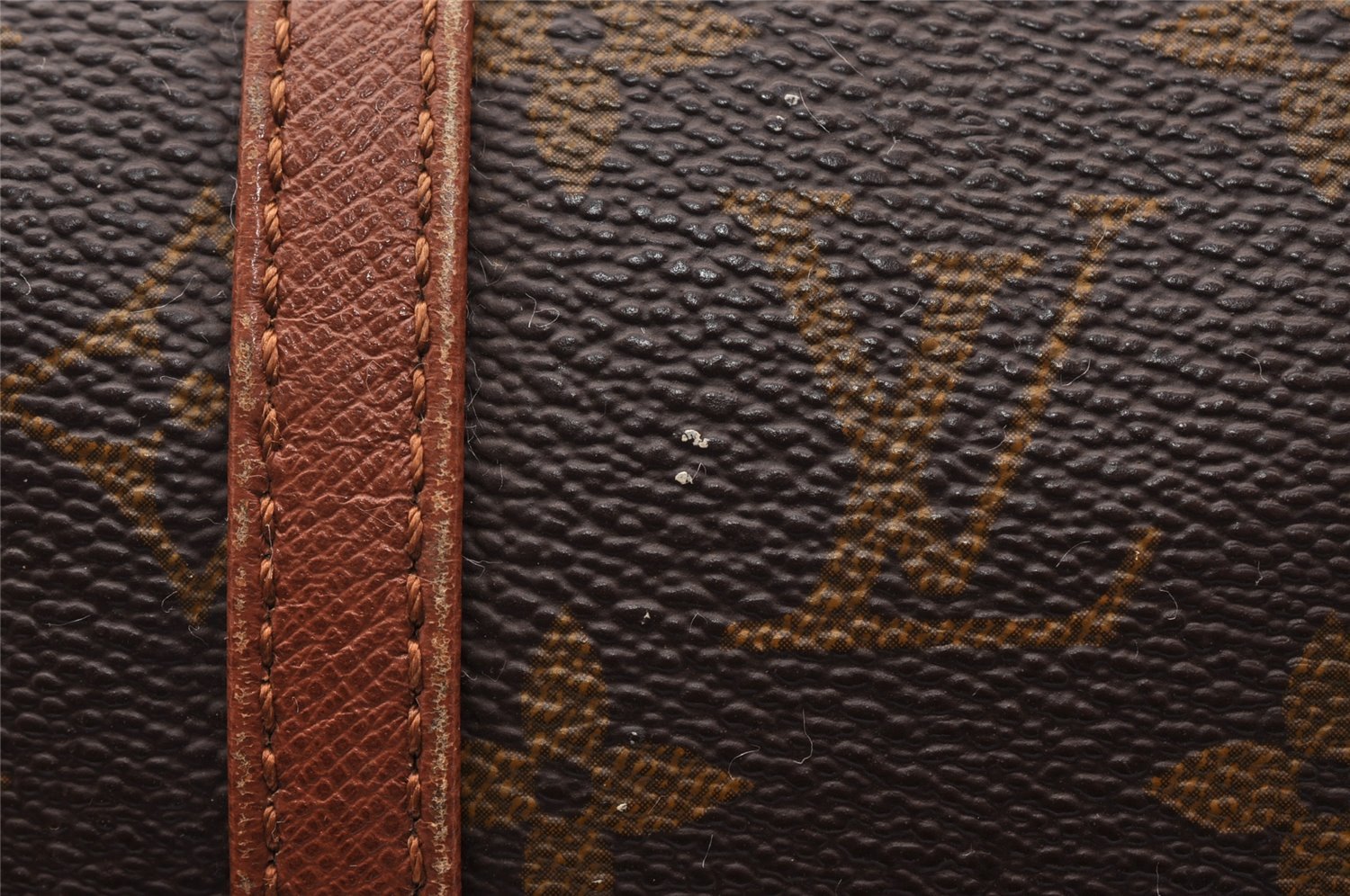 Authentic Louis Vuitton Monogram Papillon 26 Hand Bag Old Model LV 3609I