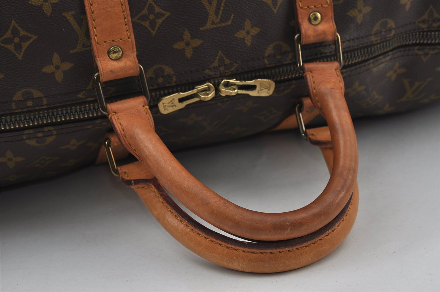 Authentic Louis Vuitton Monogram Keepall 55 Travel Boston Bag M41424 LV 3612I